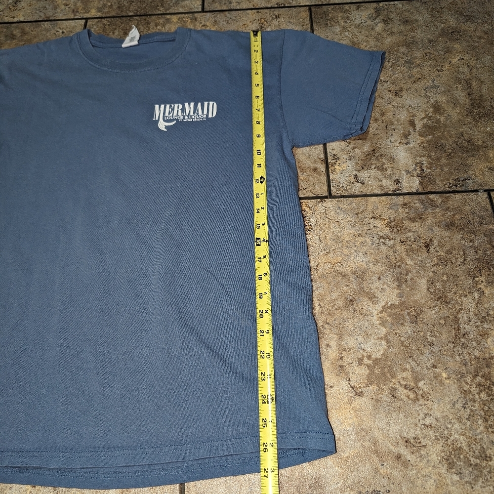 Mermaid Lounge Men's Large Tee Ft Myers Beach Rare Tee - Picture 6 of 7